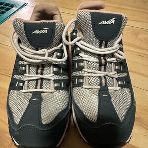 Avia Black and Tan Mesh Sneakers